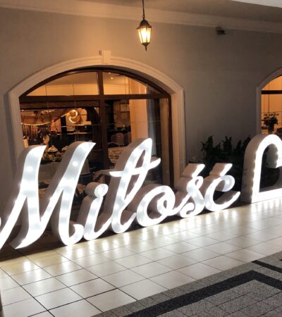 Kraina Dekoracji - miłość z sercem wieczorem zapalone